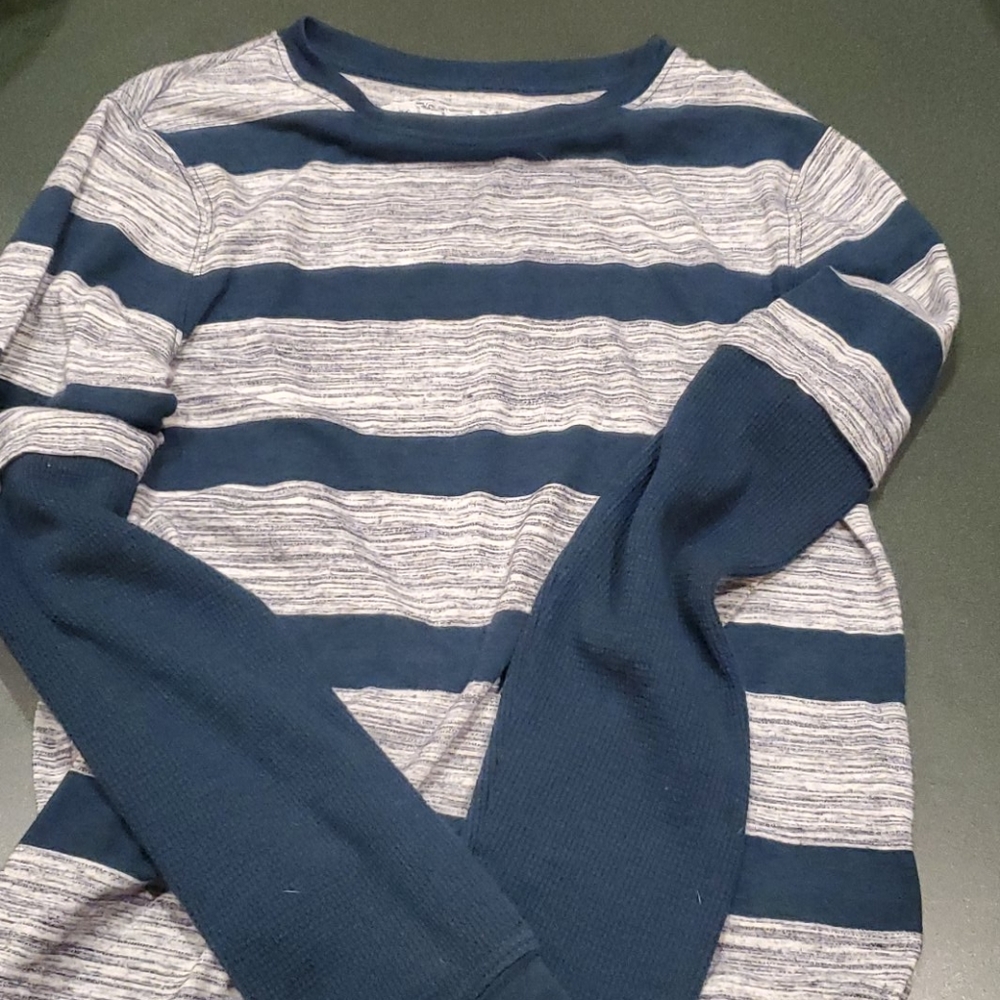 Helix long sleeve shirt